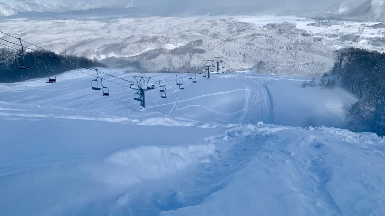 ⛷️ 아카쿠라 온천 스키장(아카쿠라 온센 스키조) 이미지 4